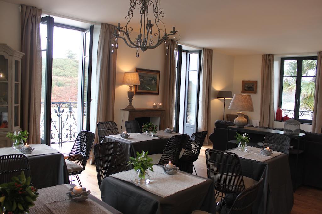 Villa Pen Prad Sauzon Room photo